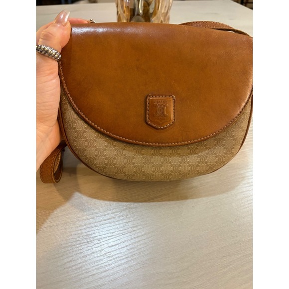 CELINE Vintage Triomphe Monogram Canvas Leather Saddle Crossbody Bag - Picture 3 of 14